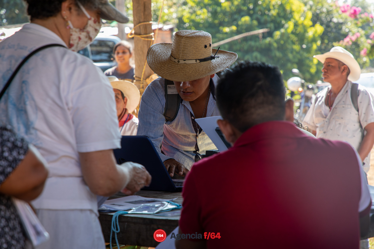 Nombran a Fermín Flores Elias y a Eusebio Ciprian Prudencio cómo nuevos representantes jurídicos para todo los tramites y litigios que tengan que ver con Registro Agrario Nacional (RAN) y lucha por defensa del Territorio de la Sierra de Manantlán. 