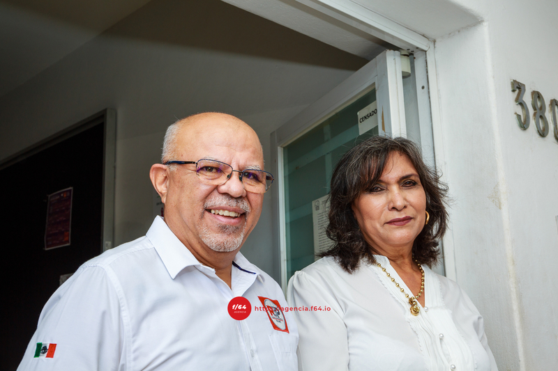 Evangelina Bañuelos Rodríguez se registra por Redes Sociales Progresistas. Foto Mario Alberto Chávez