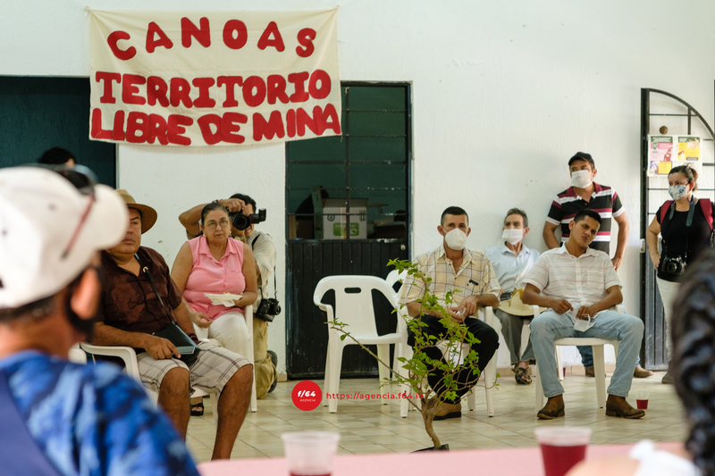 Asamblea ejidal en Canoas. Foto Mario Alberto Chávez