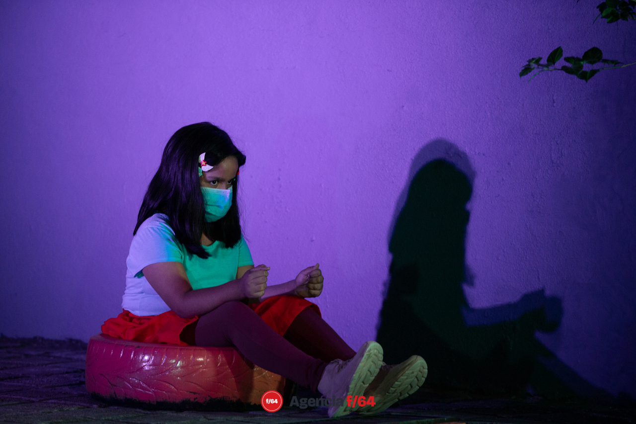 Cierre de taller de teatro para niños y niñas en Casa Caracol.