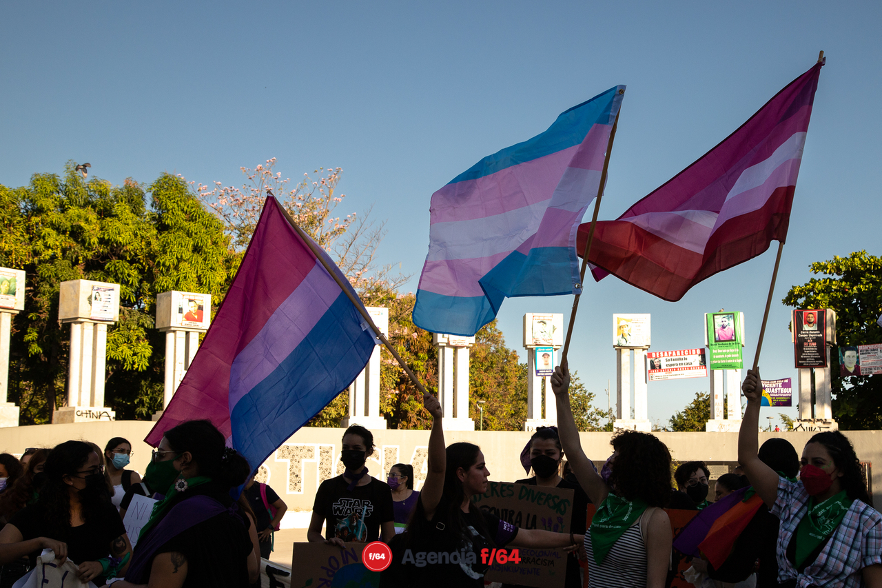 Cientos de mujeres salen a las calles con motivo del 8M.