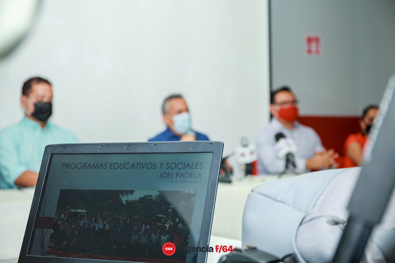 Programas educativos y sociales.