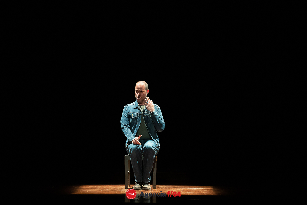 Antón Araiza.
17º Festival de Teatro a una sola Voz.
Colima, Col.