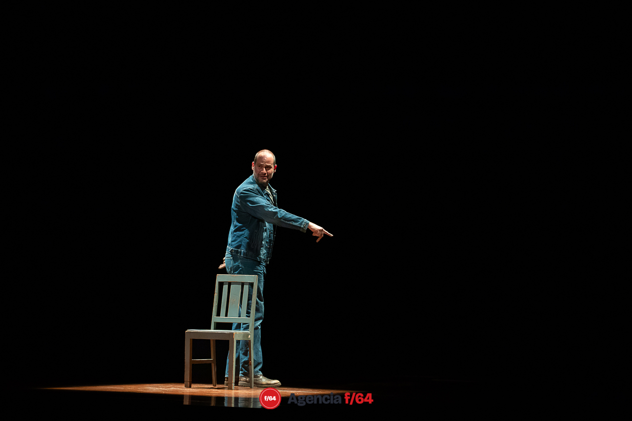 Antón Araiza.
17º Festival de Teatro a una sola Voz.
Colima, Col.