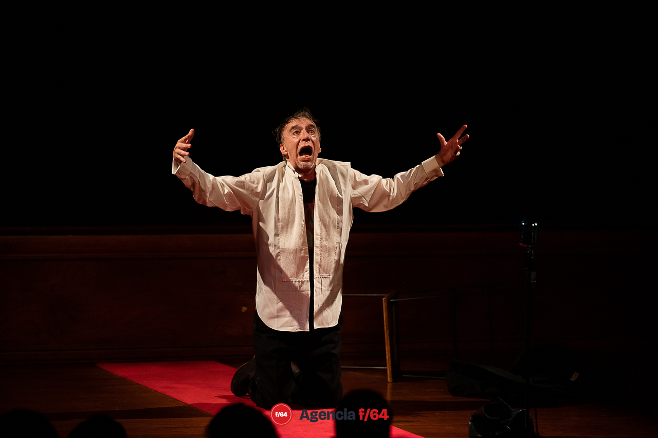 David Hevia.
Festival de Teatro a Una Sola Voz.
Colima, Col.