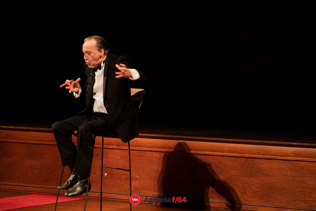 David Hevia.
Festival de Teatro a Una Sola Voz.
Colima, Col.