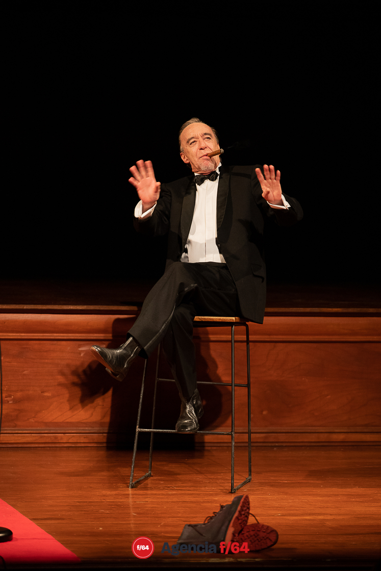 David Hevia.
Festival de Teatro a Una Sola Voz.
Colima, Col.