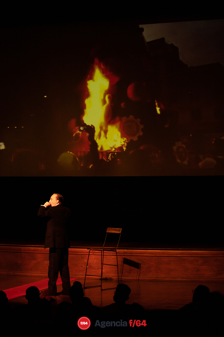 David Hevia.
Festival de Teatro a Una Sola Voz.
Colima, Col.