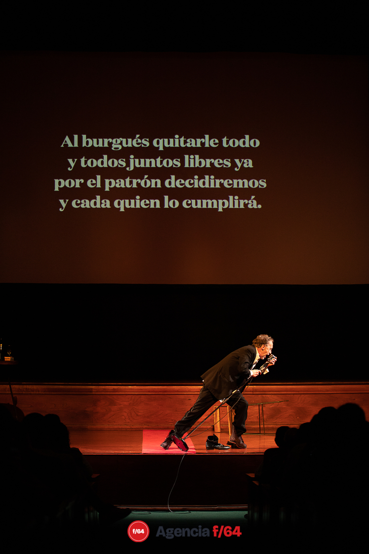 David Hevia.
Festival de Teatro a Una Sola Voz.
Colima, Col.