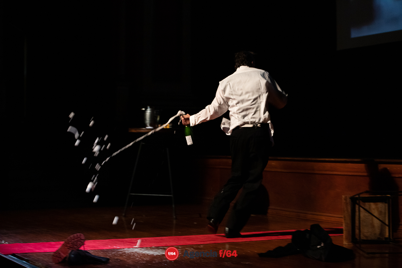 David Hevia.
Festival de Teatro a Una Sola Voz.
Colima, Col.