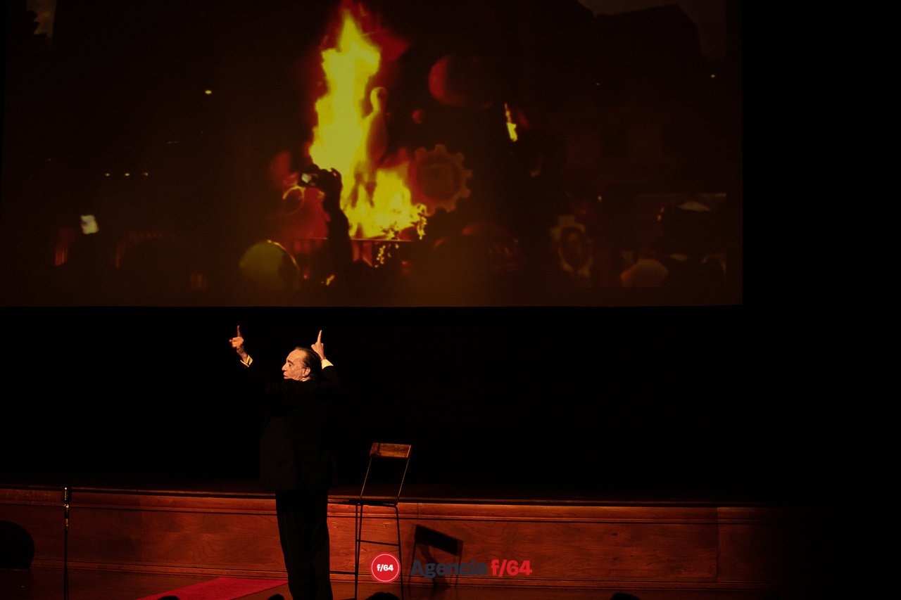 David Hevia.
Festival de Teatro a Una Sola Voz.
Colima, Col.