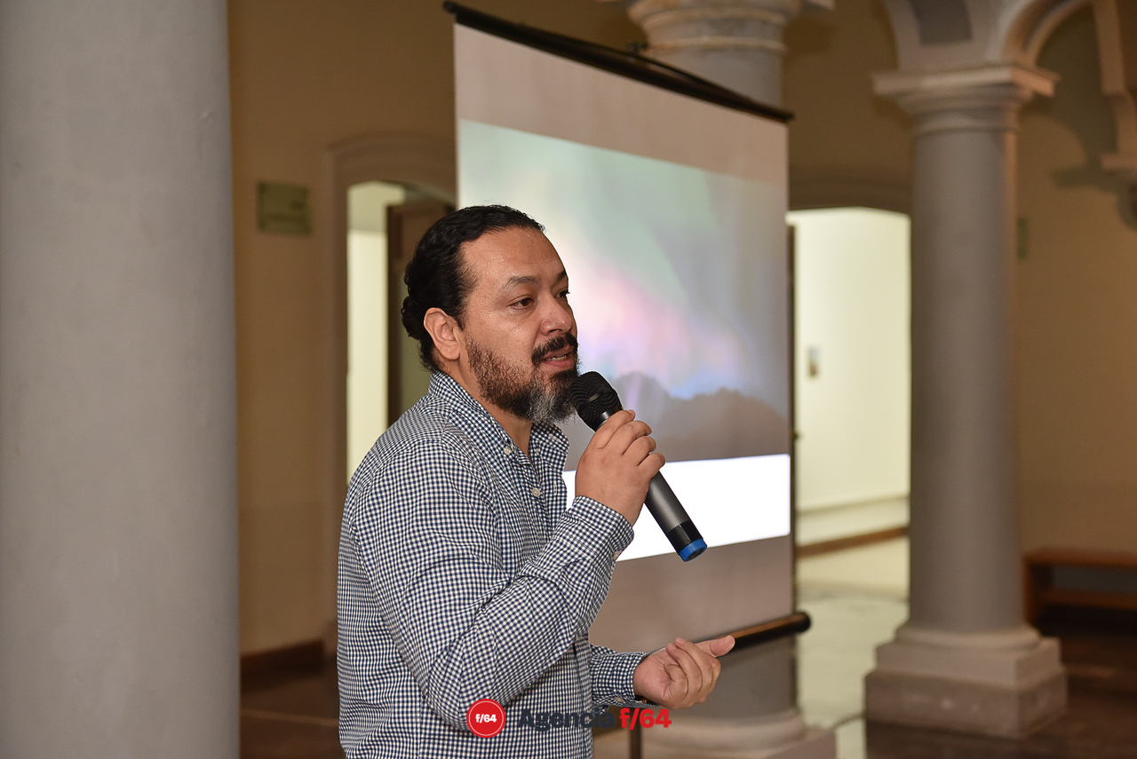 Cofradía de Volcanes, exposición fotográfica de Mario Chávez