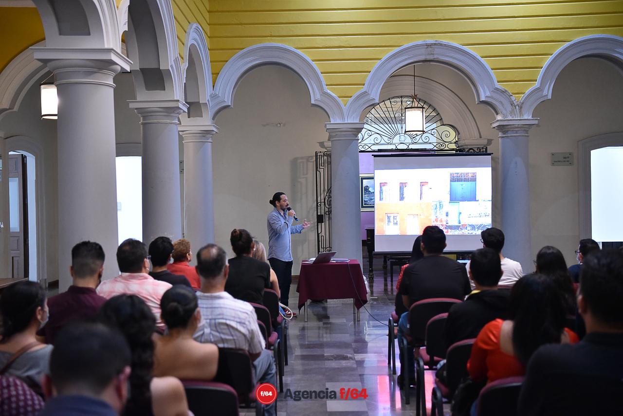 Mario Chávez.
Pinacoteca Universidad de Colima.

Foto: Javier Flores.