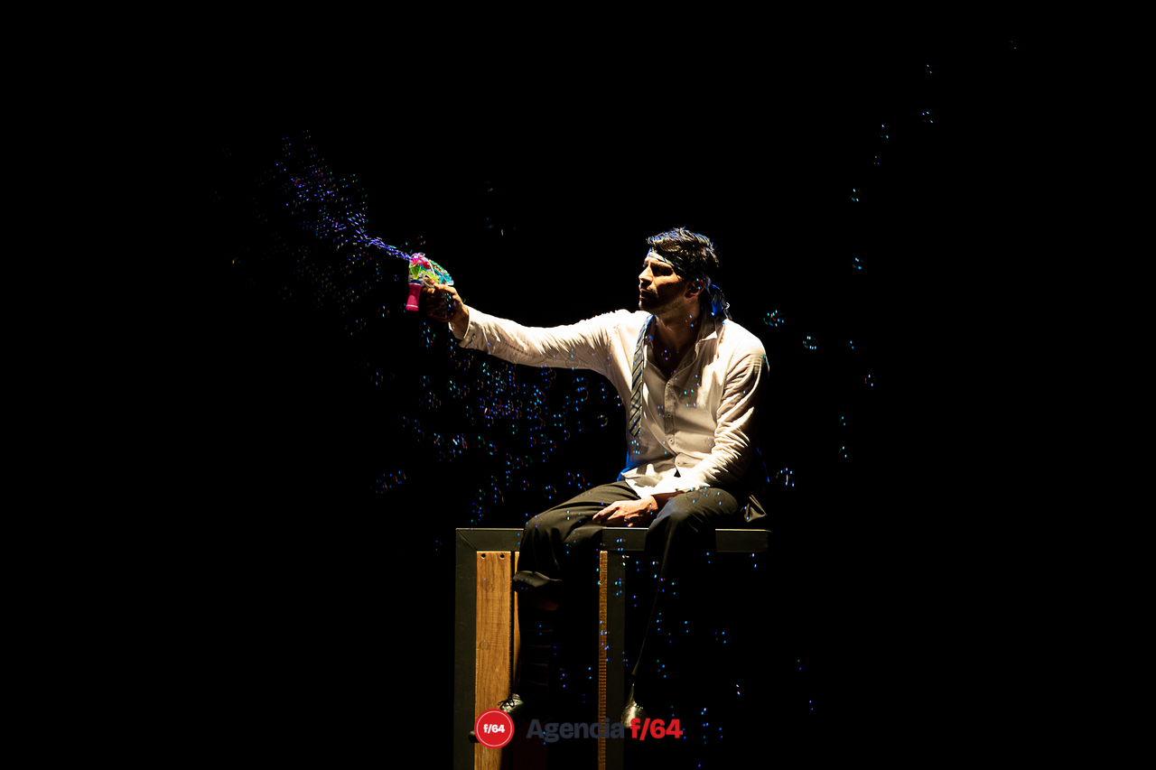 Alfredo Ávila Castro.
 17º Festival de Teatro  a Una Sola voz.
Colima, Col.