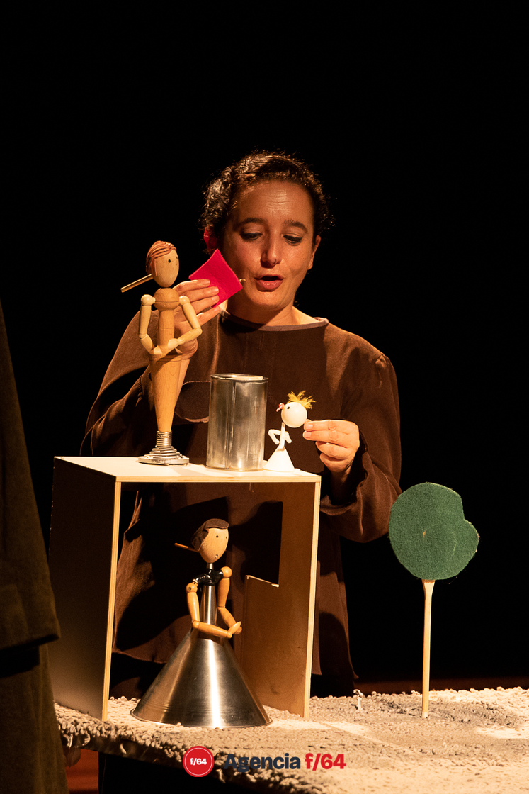 Luisa Fernanda Aguilar.
17º Festival de Teatro a Una Sola Voz.
Colima, Col.
