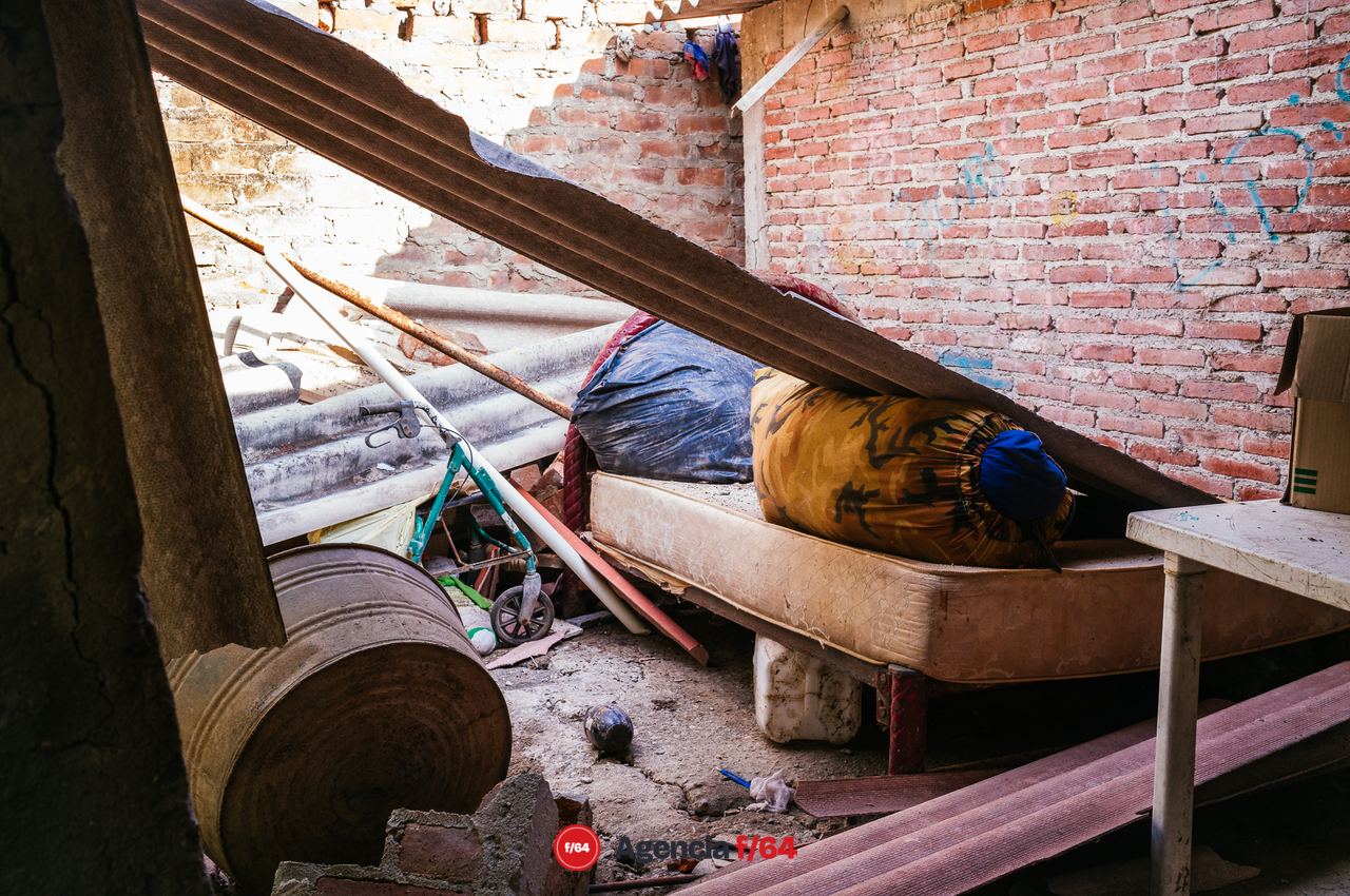 La comunidad más afectada del municipio de Cohuayana en Michoacán de Ocampo fue Boca de Apiza, comunidad pesquera y de servicios.
Aún esperan ayuda de parte de los tres niveles de gobierno para comenzar la reconstrucción.