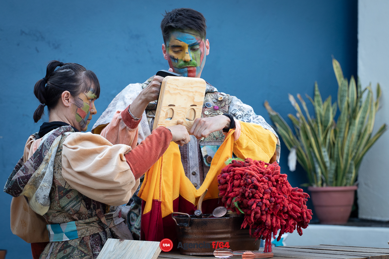 Rompamos la burbuja. Una obra de teatro sin etiquetas.
Pies Hinchados. Colectivo Teatral.

Casa Caracol. Artes escénicas para niñas, niños y jóvenes.