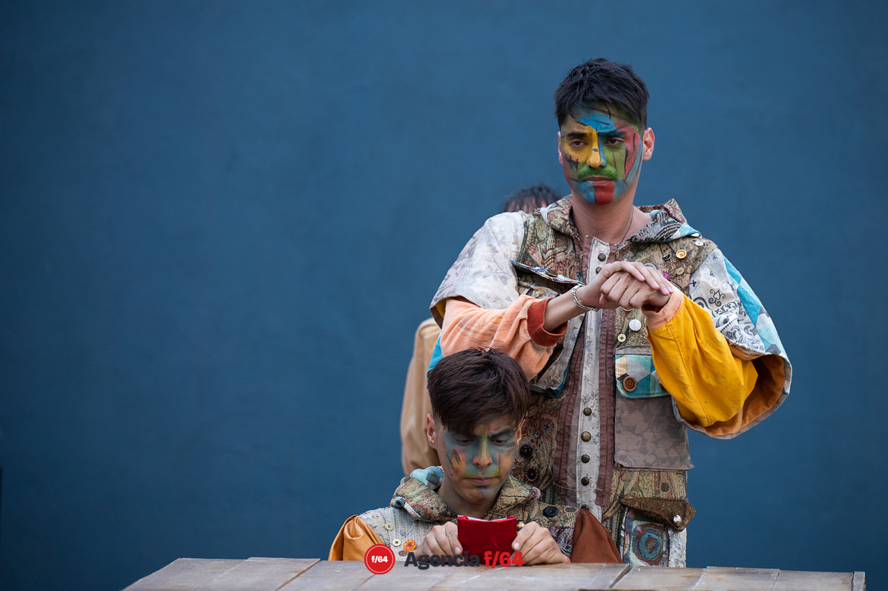 Rompamos la burbuja. Una obra de teatro sin etiquetas.
Pies Hinchados. Colectivo Teatral.

Casa Caracol. Artes escénicas para niñas, niños y jóvenes.