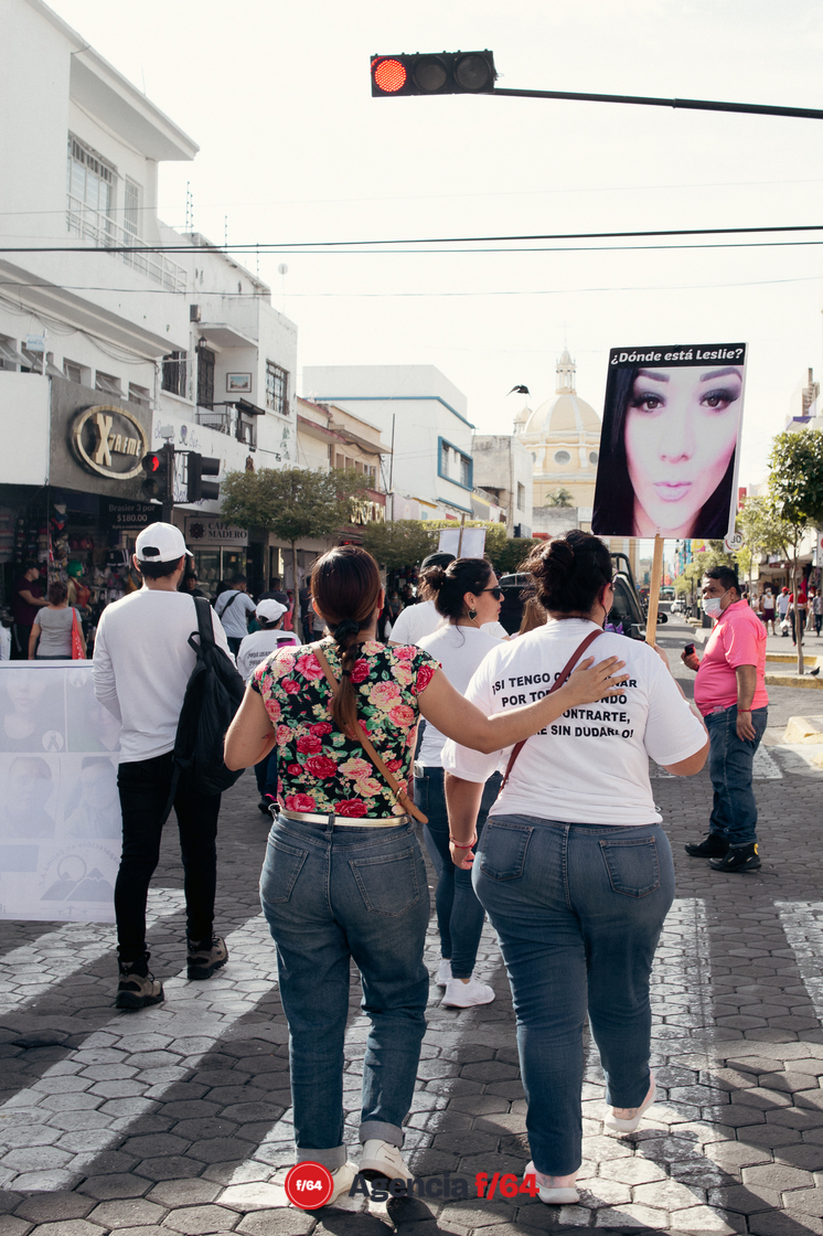 Marcha en conmemoración por el Día Internacional de las Víctimas de Desaparición Forzada en Colima, Colima.

Integrantes de Red de Desaparecidos Colima A.C.

Foto: Ingrid Acosta.