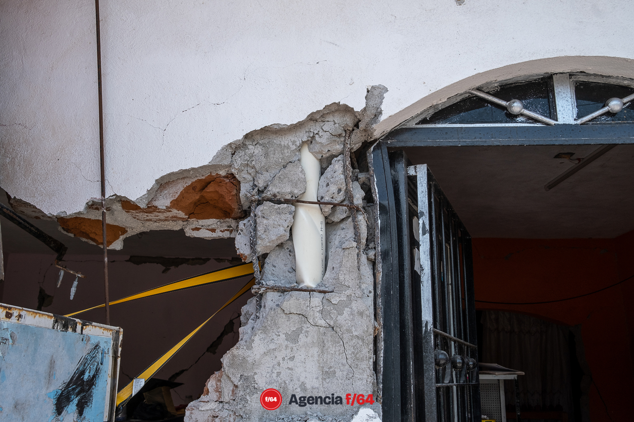 Familias aún esperan ayuda para rescatar sus pertenencias y/o recuperar sus hogares dañados por el sismo de 7.7 grados ocurrido el 19 de septiembre 2022.