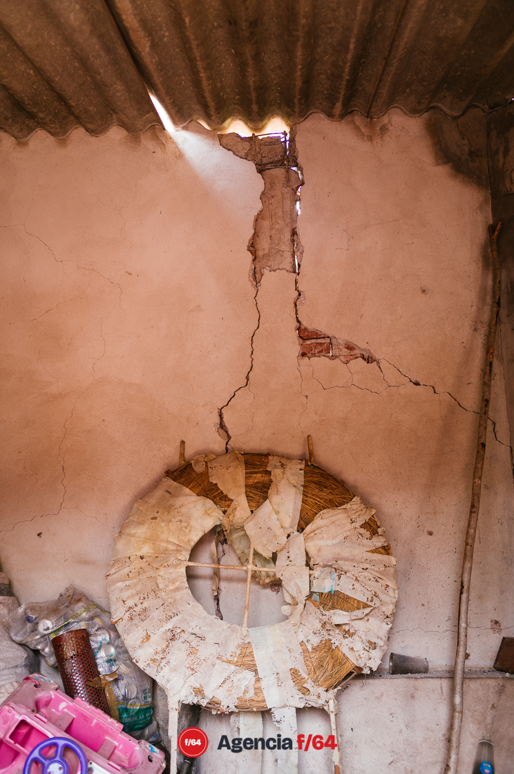 Familias aún esperan ayuda para rescatar sus pertenencias y/o recuperar sus hogares dañados por el sismo de 7.7 grados ocurrido el 19 de septiembre 2022.