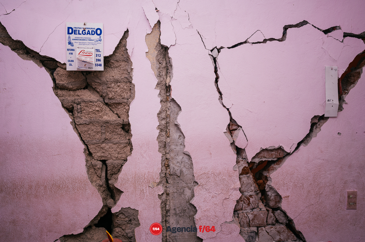 Familias aún esperan ayuda para rescatar sus pertenencias y/o recuperar sus hogares dañados por el sismo de 7.7 grados ocurrido el 19 de septiembre 2022.