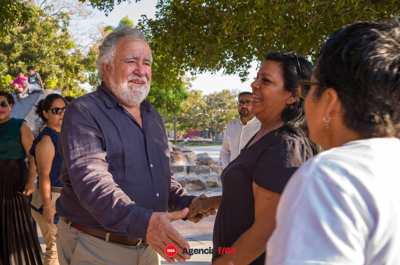 El Subsecretario de Derechos Humanos, Población y Migración, Alejandro Encinas Rodríguez acompañado de Karla Irasema Quintana Osuna, titular de la Comisión Nacional de Búsqueda estuvieron en el Estado de Colima.