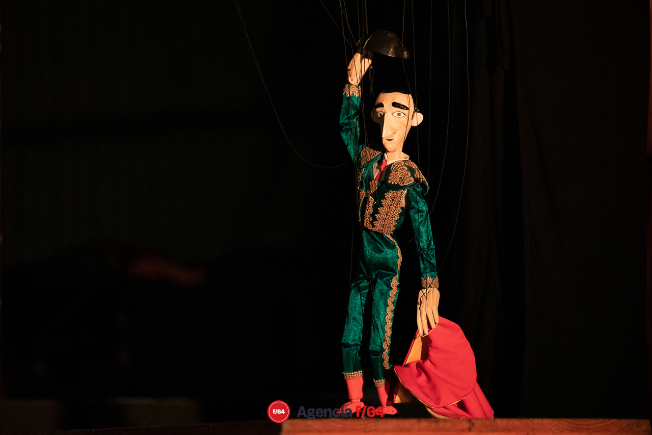 Contando y sonando del tequio al fandango.
Trotamundos Teatro y Media Luna. Michoacán.
Casa Caracol