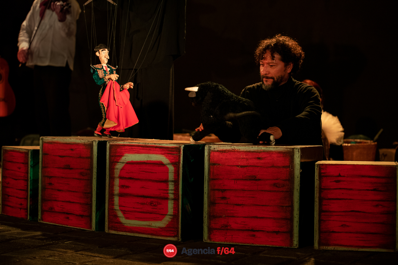 Contando y sonando del tequio al fandango.
Trotamundos Teatro y Media Luna. Michoacán.
Casa Caracol
