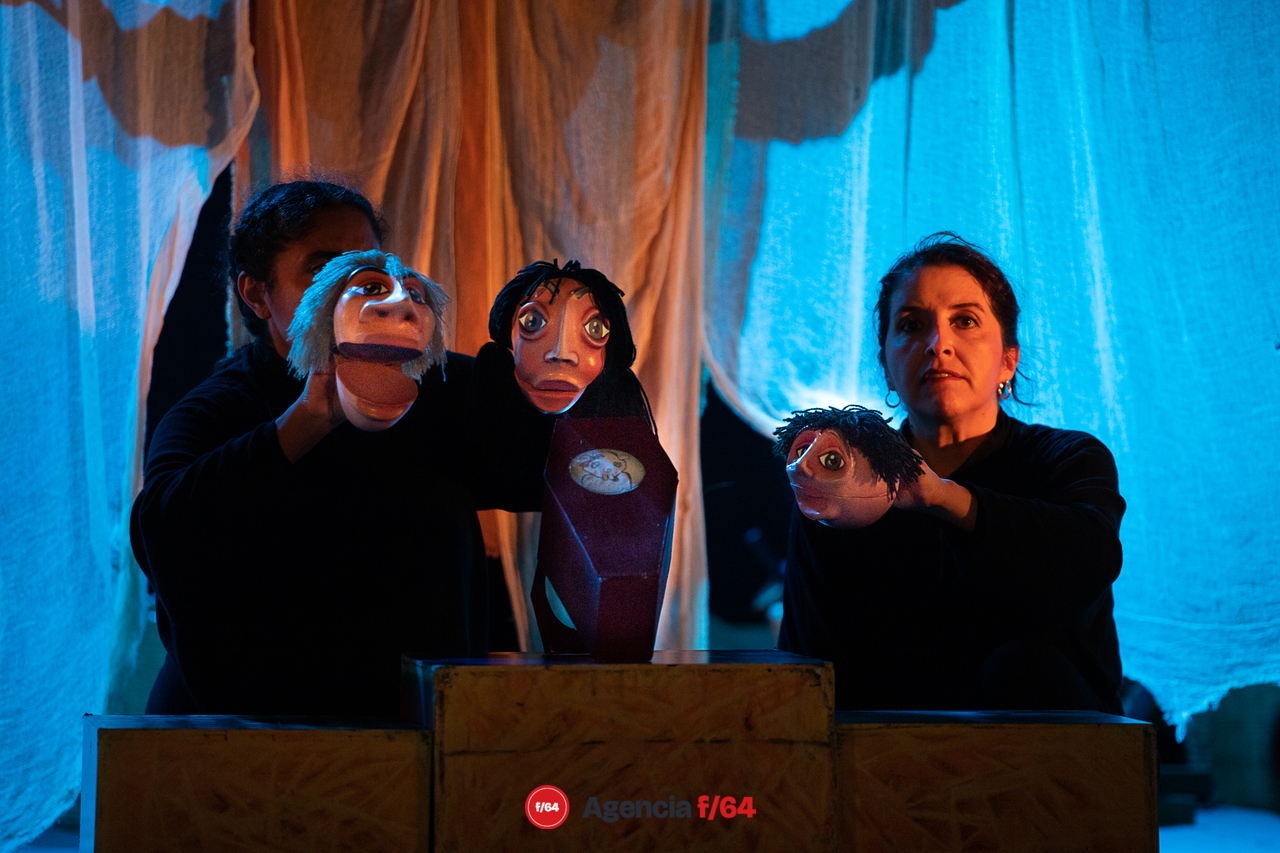 Contando y sonando del tequio al fandango.
Trotamundos Teatro y Media Luna. Michoacán.
Casa Caracol