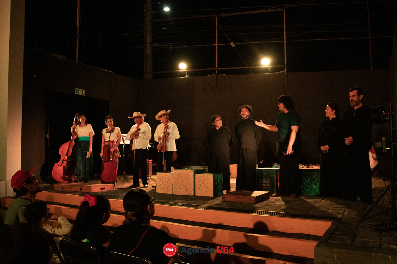Contando y sonando del tequio al fandango.
Trotamundos Teatro y Media Luna. Michoacán.
Casa Caracol