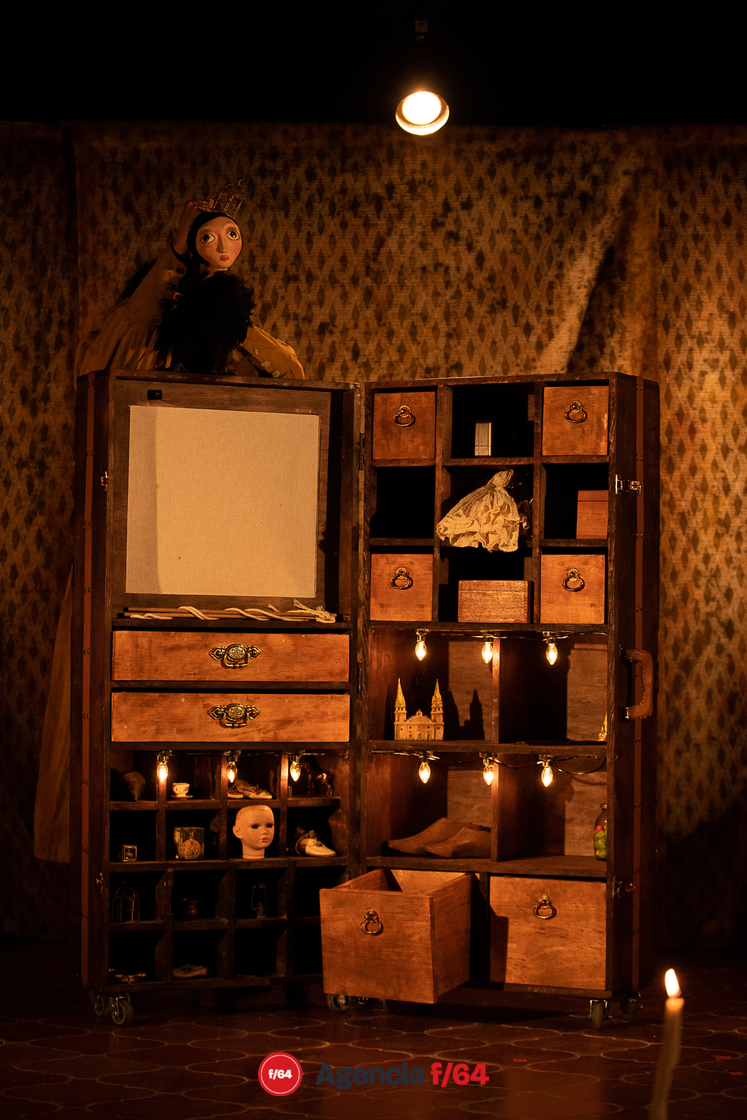 La serie de las cosas.
Bazar Teatro.
Casa Caracol.