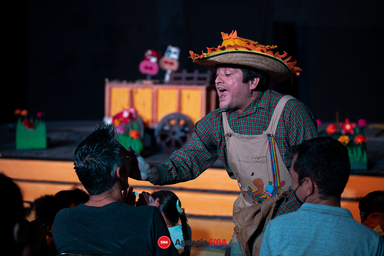 La vaca que se creía mariposa.
Teatro Demediado.
Casa Caracol.
