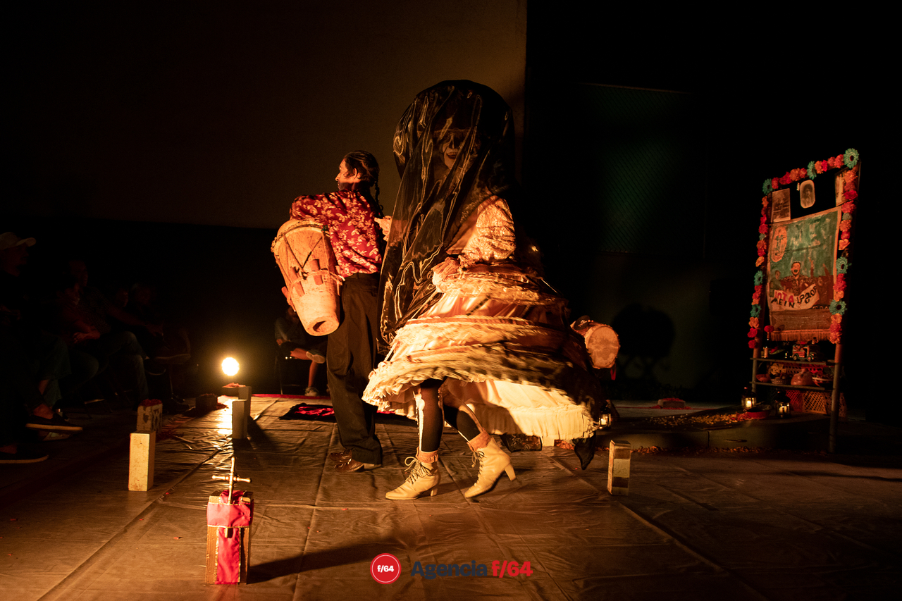 A todos nos toca.
Teatro Rodante de Colima.
Casa Caracol.
