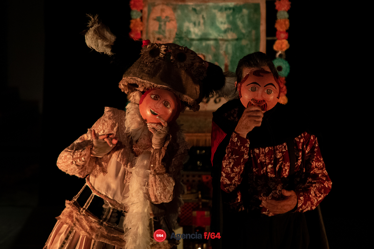 A todos nos toca.
Teatro Rodante de Colima.
Casa Caracol.