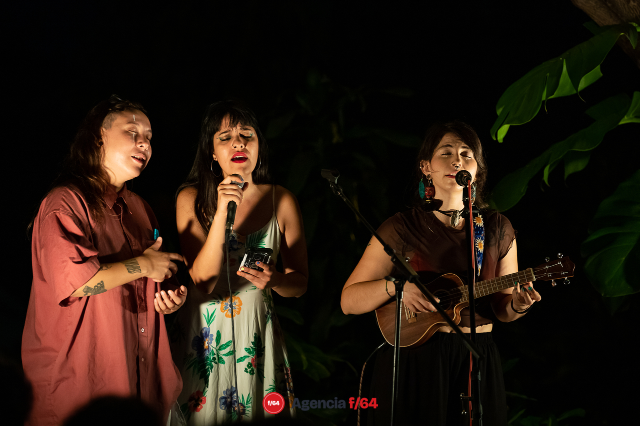 Cinthya Morado, Ireri Almonte e Ingrid Guijarro.