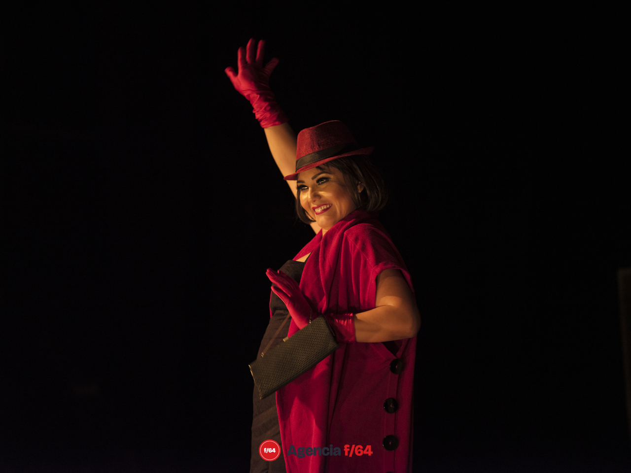 Exiliadas de la Gloria.
Flor Larios, Nadia Flores y Lupita Chávez.
Cuatro Milpas Teatro.

Foto: Mario Chávez