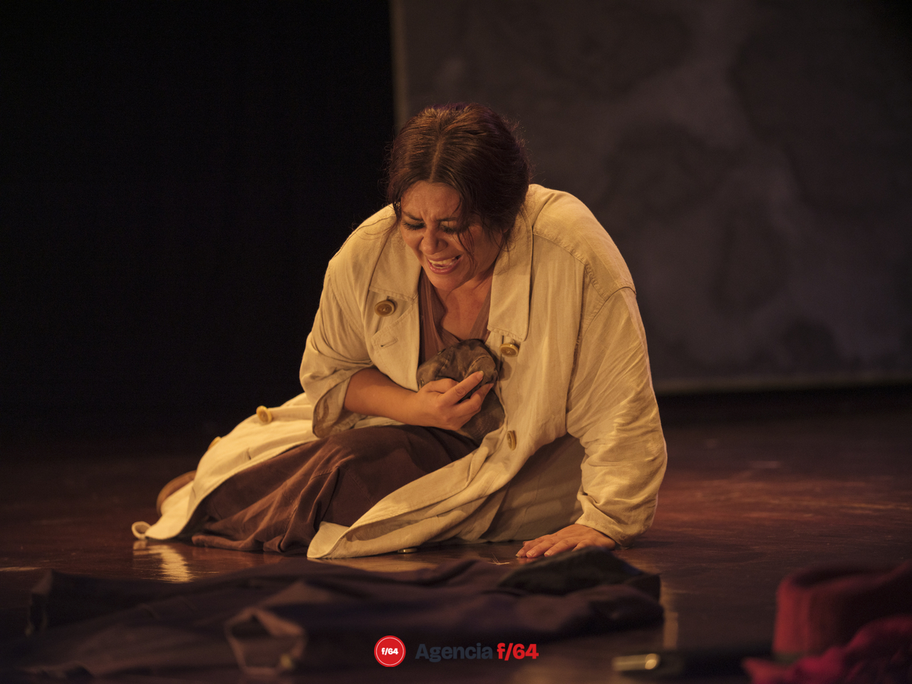 Exiliadas de la Gloria.
Nadia Flores.
Cuatro Milpas Teatro.

Foto: Mario Chávez