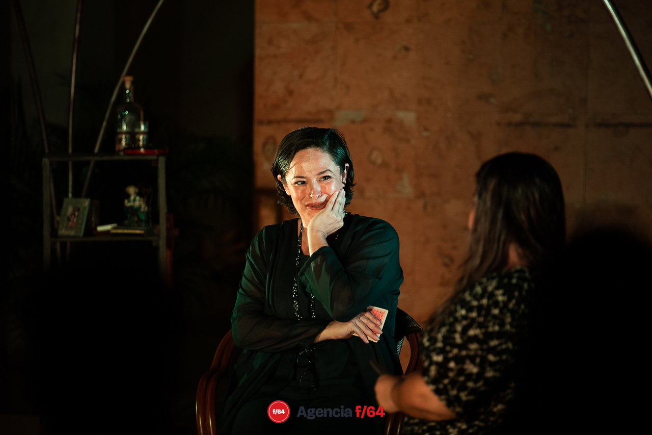 "Tratado de libres pensamientos Vol. 2"
Mujeres en la escena del confinamiento.
Rosario Gómez Rangel