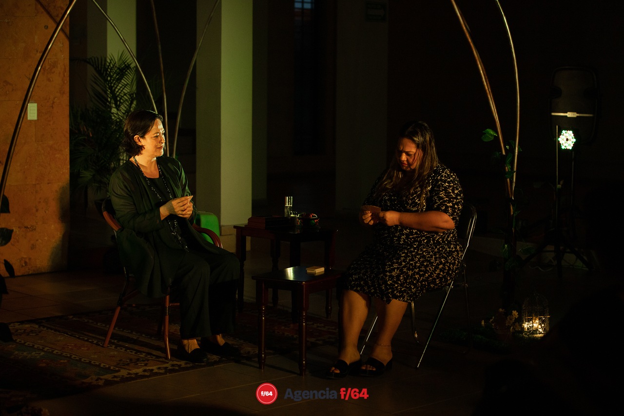 "Tratado de libres pensamientos Vol. 2"
Mujeres en la escena del confinamiento.
Rosario Gómez Rangel