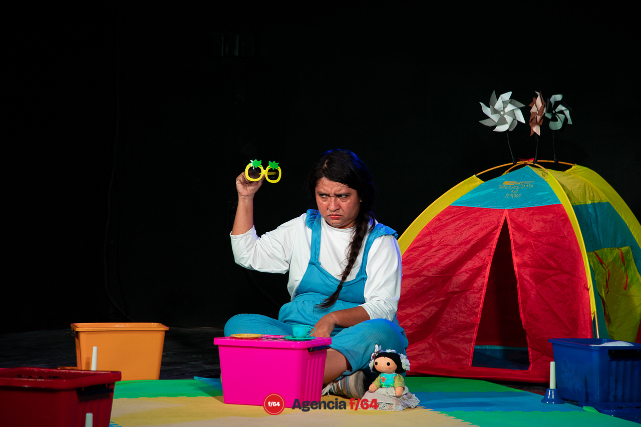 El canto de los colores.
Nury Sandoval.
Puercoespines Teatro.