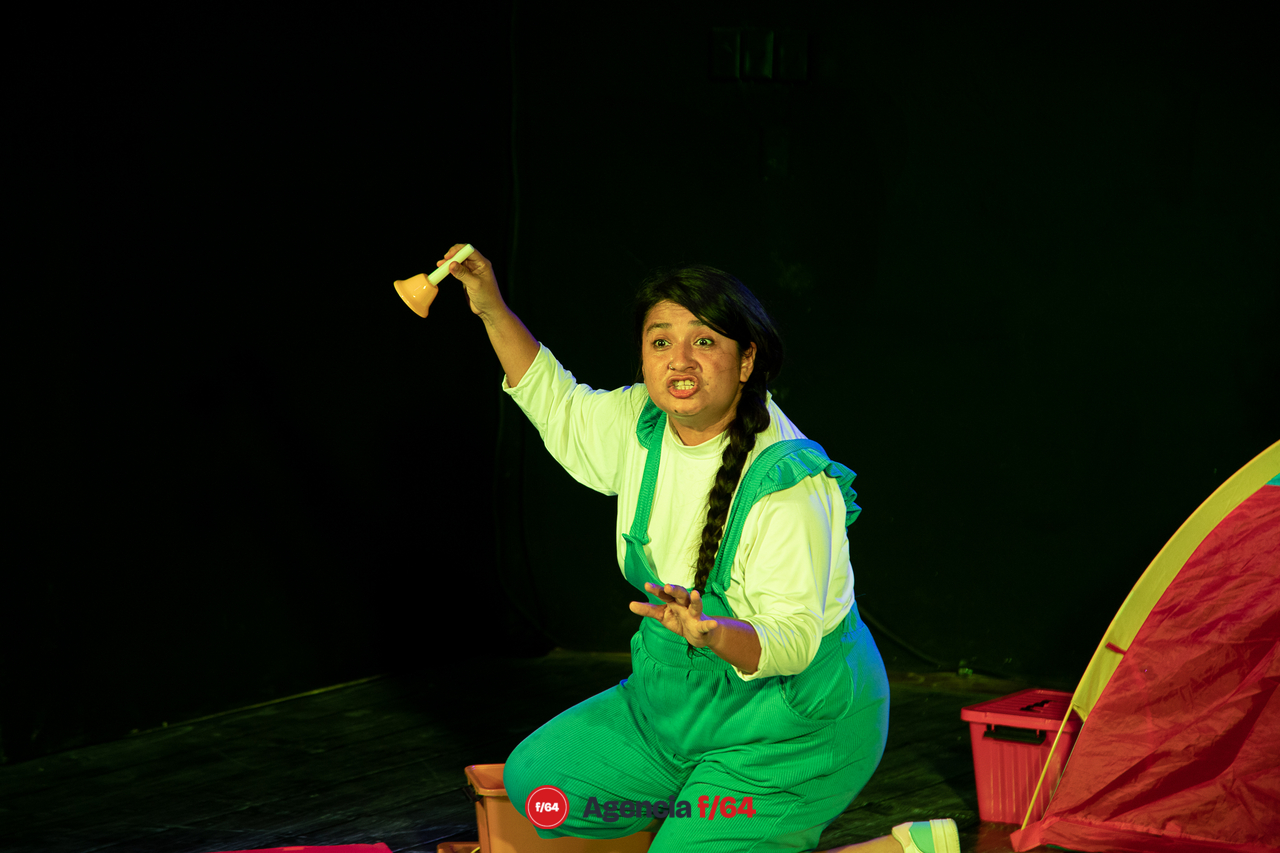 El canto de los colores.
Nury Sandoval.
Puercoespines Teatro.
