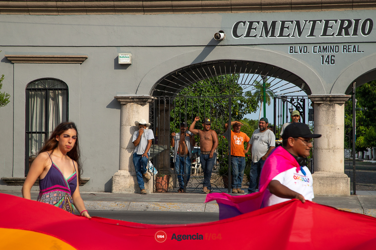 Marcha del Orgullo.
Colima 2023 
"Por las infancias diversas, libres y respetadas". 