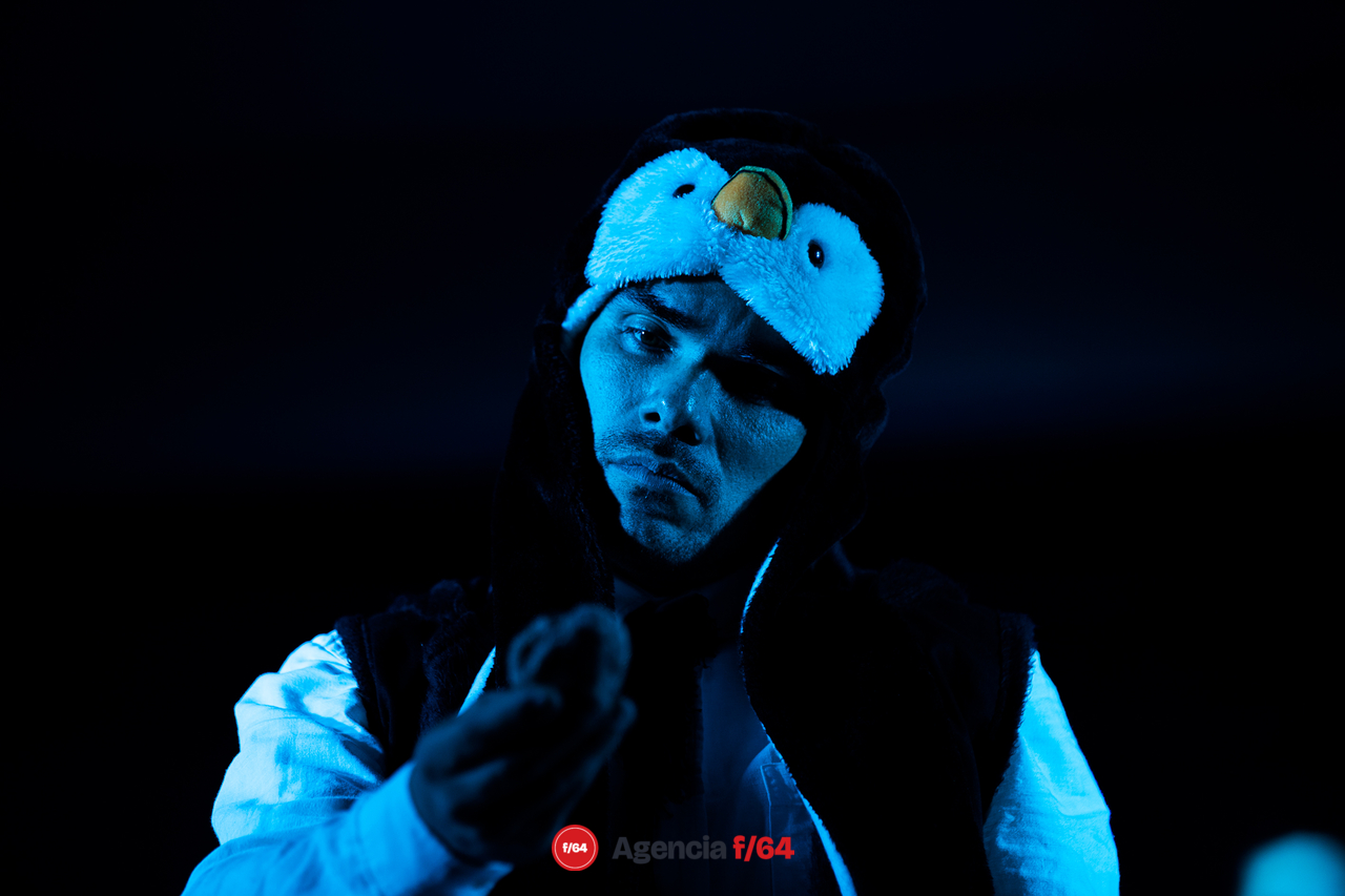 Instructivo para mirar hacia adentro.
Teatro Zona de Acción.
Cas Caracol.