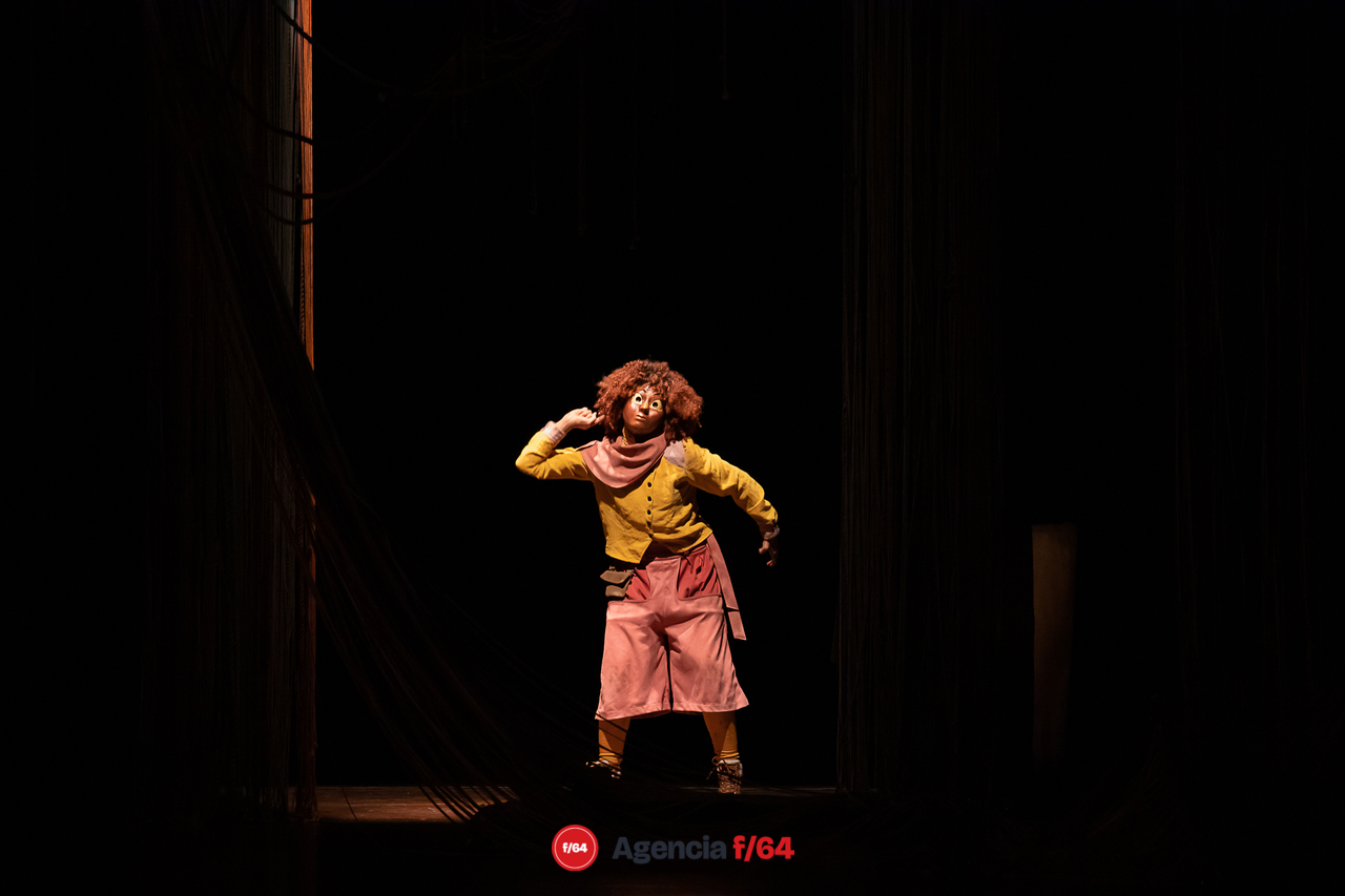 Josefina, la niña nahuala.
Rosa Eglantina González. 
18º Festival de monólogos. Teatro a una sola voz 2023.
Colima, Col.