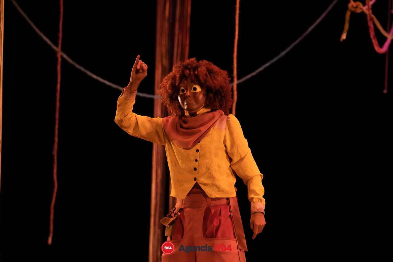 Josefina, la niña nahuala.
Rosa Eglantina González. 
18º Festival de monólogos. Teatro a una sola voz 2023.
Colima, Col.