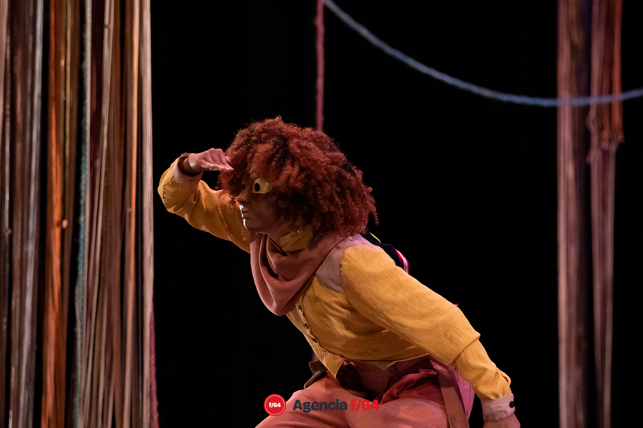 Josefina, la niña nahuala.
Rosa Eglantina González. 
18º Festival de monólogos. Teatro a una sola voz 2023.
Colima, Col.