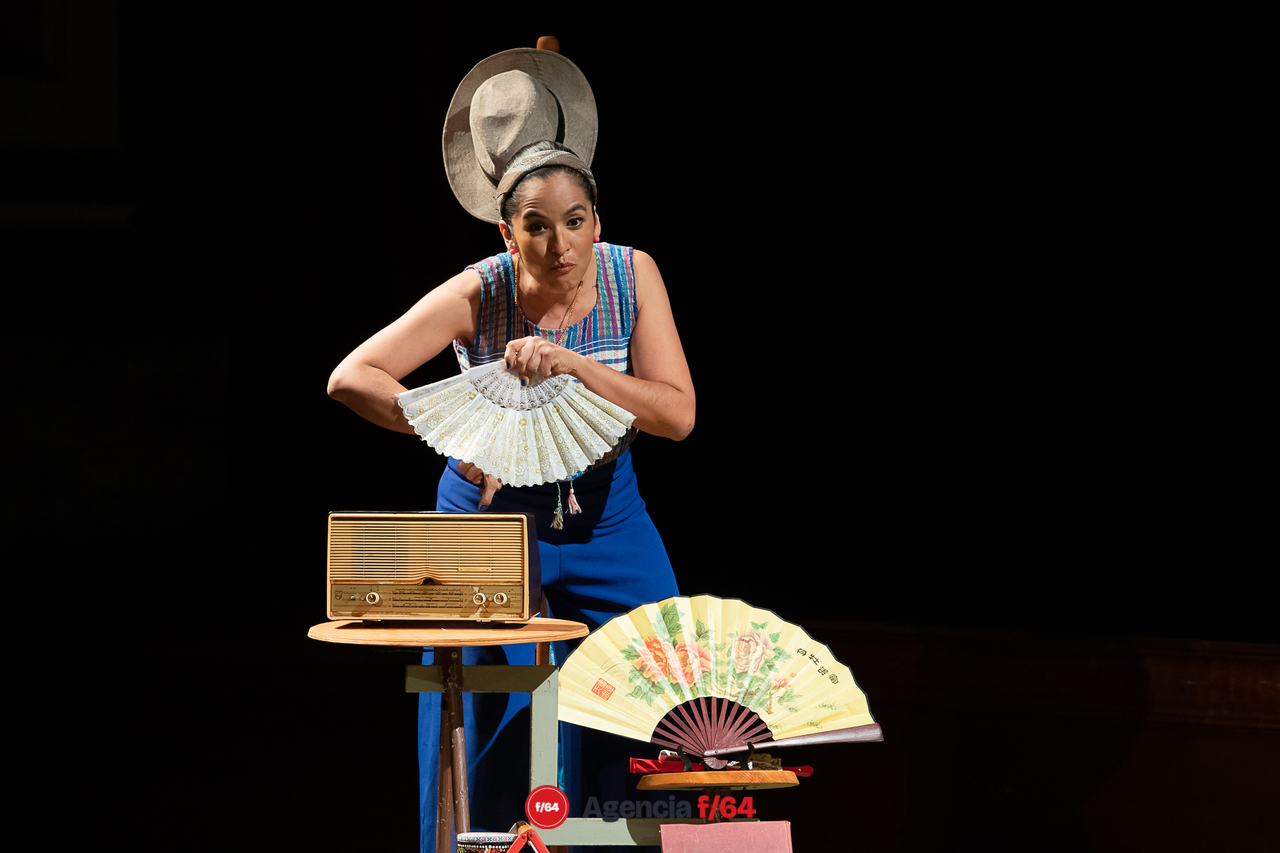 La historia de las cosas.
Tania Hernández.
Colectivo Teatro en Espiral e Inventario Escénico Objetual.
18º Festival de monólogos. Teatro a una sola voz 2023.
Teatro Hidalgo.
Colima, Col.