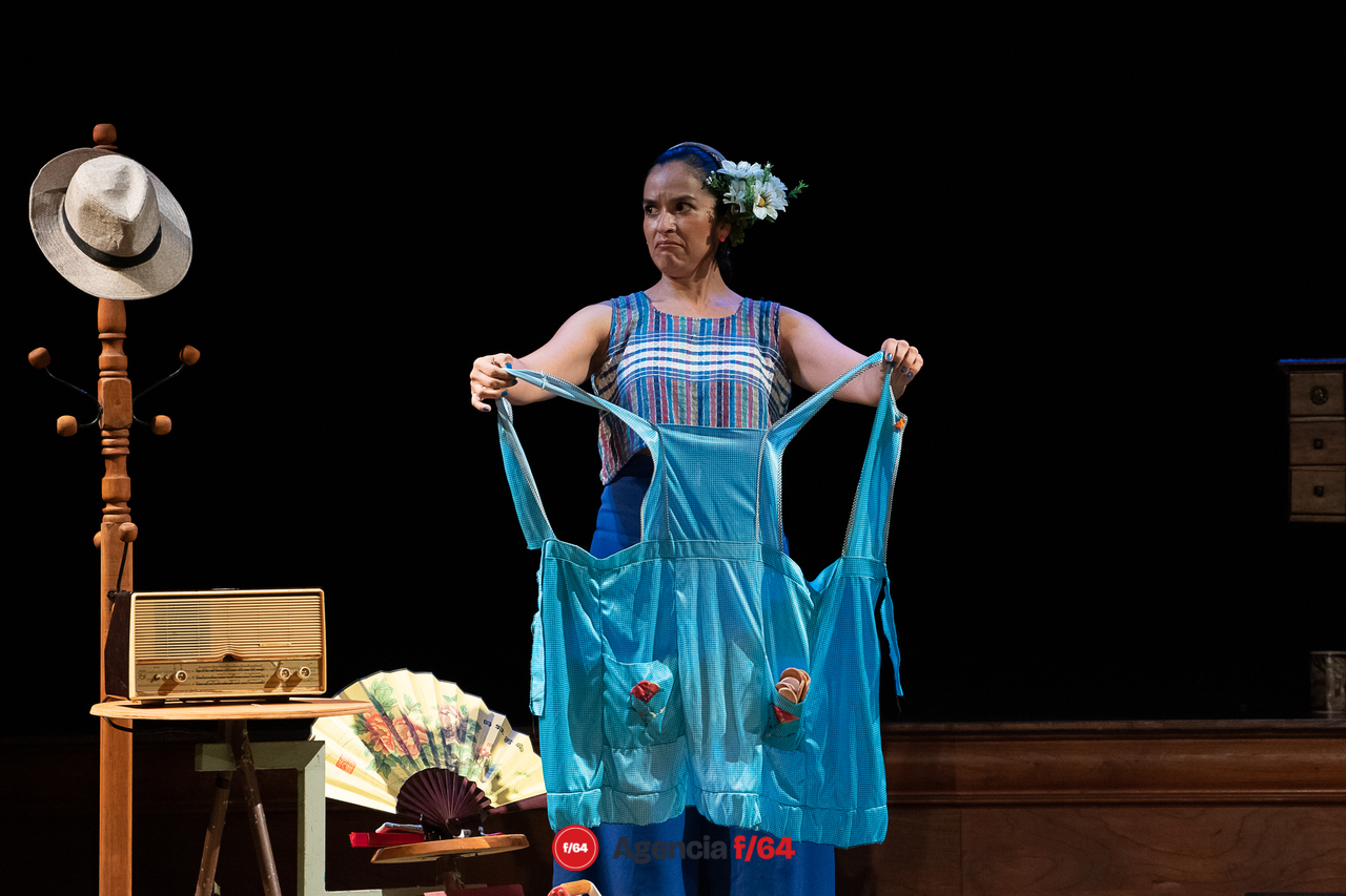 La historia de las cosas.
Tania Hernández.
Colectivo Teatro en Espiral e Inventario Escénico Objetual.
18º Festival de monólogos. Teatro a una sola voz 2023.
Teatro Hidalgo.
Colima, Col.