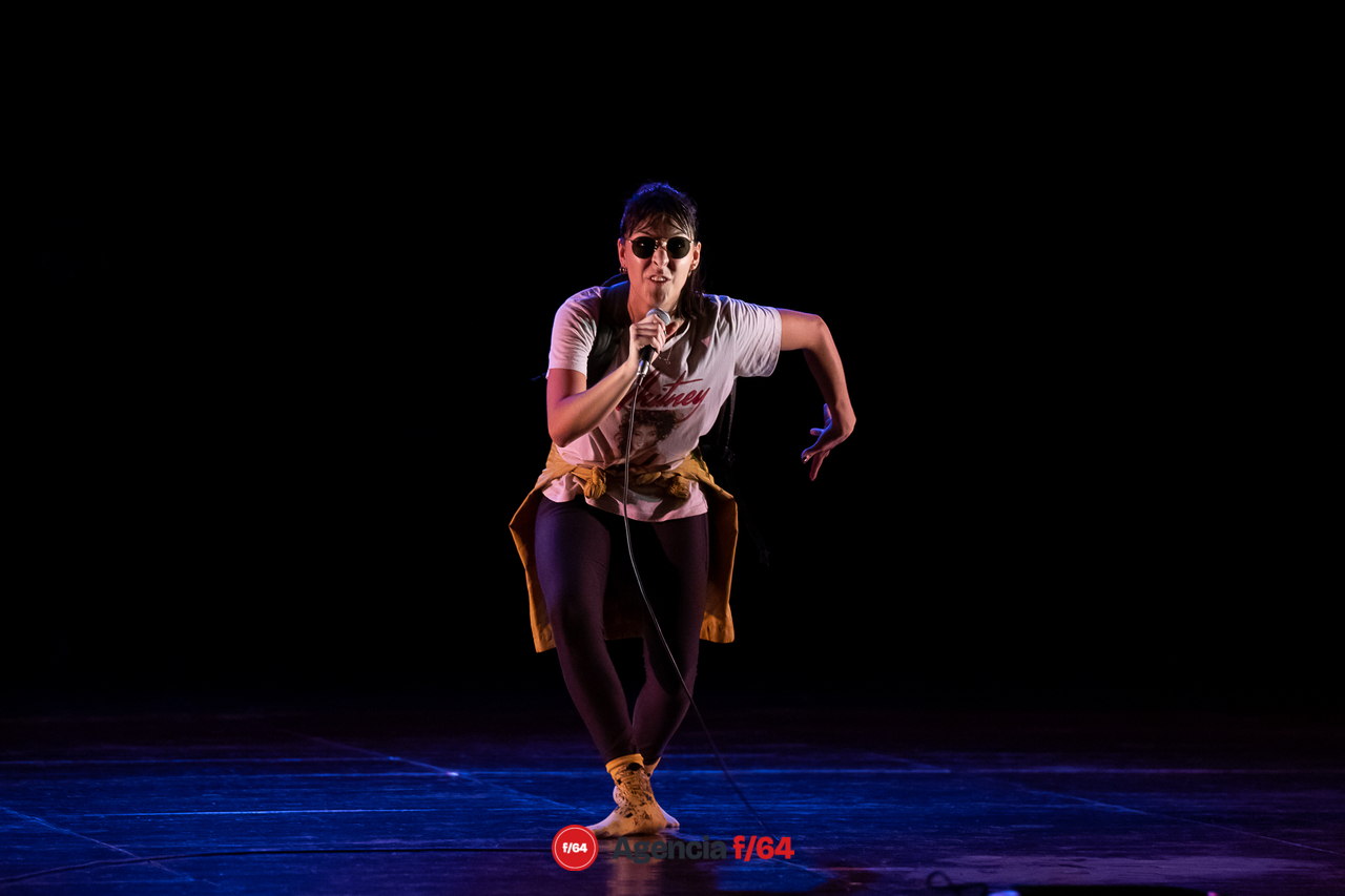 El mundo es una planta carnívora.
María Kemp.
18º Festival  de monólos. Teatro a una sola voz. 2023
Colima, Col.